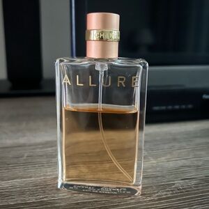 Chanel - Allure Eau de Parfum